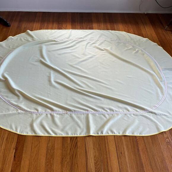 Vintage Buttercream Yellow  Oval Tablecloth with Floral Border Detailing - Picture 4 of 10